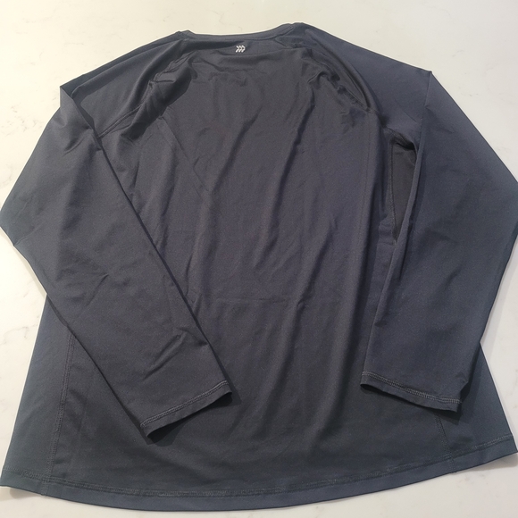 All in Motion Men's Long Sleeve Dark Gray Tee - Picture 3 of 3